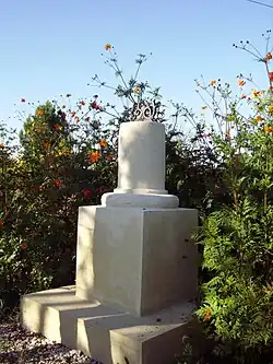 Neuvième croix : aux Brouilleaux.