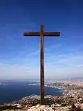 Croix au sommet du massif de Marseilleveyre