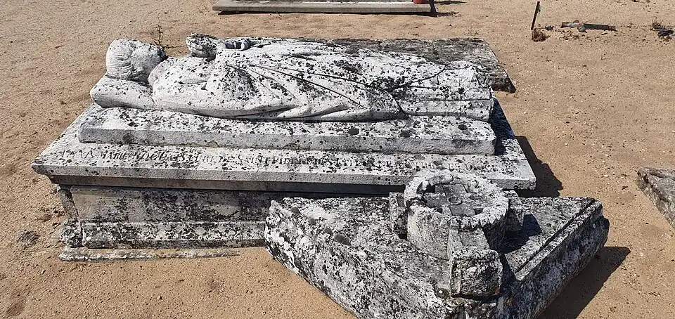 Croix celtique cimetière