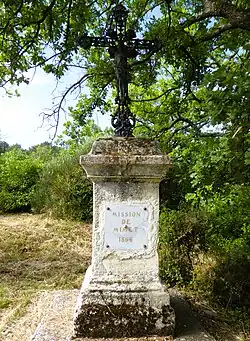 Croix de mission de 1866 hameau de la Diote.