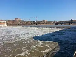 La Garonne à Toulouse lors d'une crue hivernale.