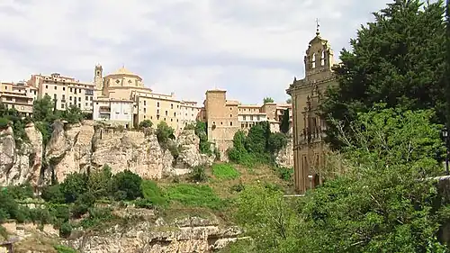 Vue de la ville depuis le Júcar.