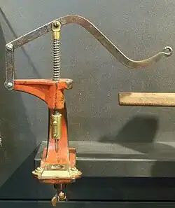 Dénoyauteur à cerise