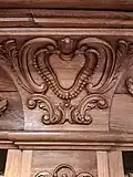 Détail d'une boiserie en forme de cœur