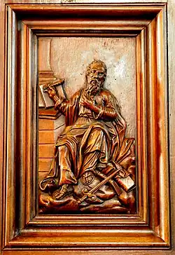 Détail de la chaire en chêne du XVIIe&nbsp;siècle.