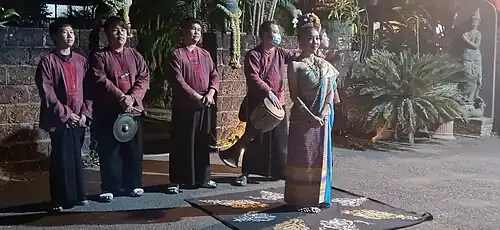 Accueil au dîner Benjarong kantoke, Chiang Mai