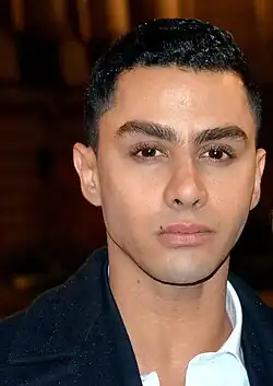 Description de cette image, également commentée ci-après