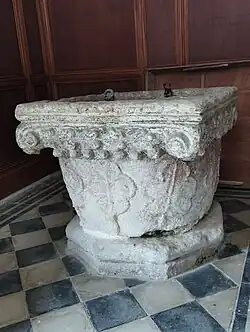 Fonts baptismaux.