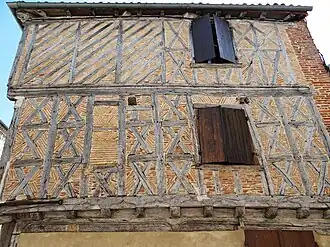 ... Détail des colombages.