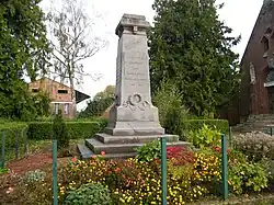 Monument aux morts.