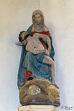 Pietà du XVIIe siècle, église Saint-Martin de Dannes (MH).