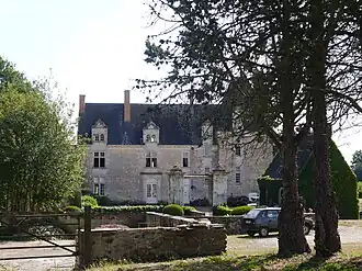 Le château de Mortreux.