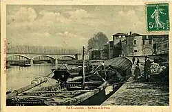 Le port de Bibi, 1910, le château en fond.