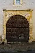 Une porte du XVIIe&nbsp;siècle.