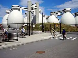 Digesteurs de boues d'épuration en Hollande.