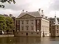 La Mauritshuis (en collaboration avec Jacob van Campen).