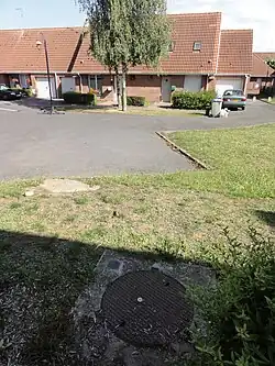 Le puits dans son environnement.