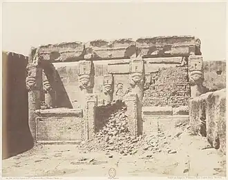 Le kiosque (vers 1850).