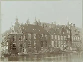 Exterieur depuis le Hofvijver en 1913.