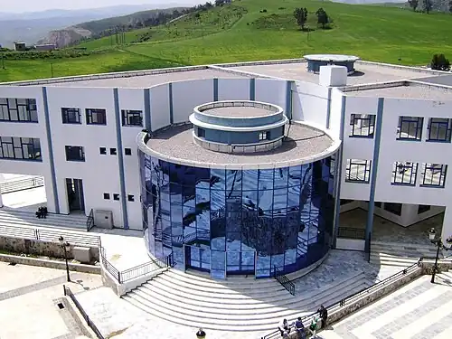 Département des sciences économiques, commerciales et de gestion