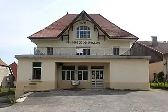 Ancienne fruitière.