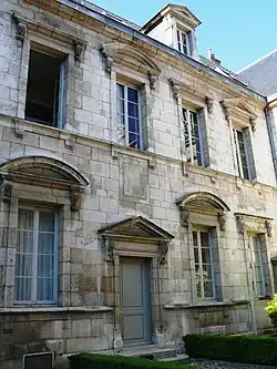 Hôtel des Barres.