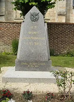 Monument aux morts du 3e régimentd'auto-mitrailleuses.