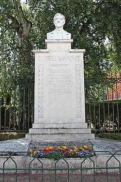 Stèle à Gabriel Maunoury.