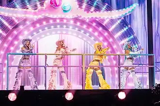 Dolly Style interprétant Yihaa.