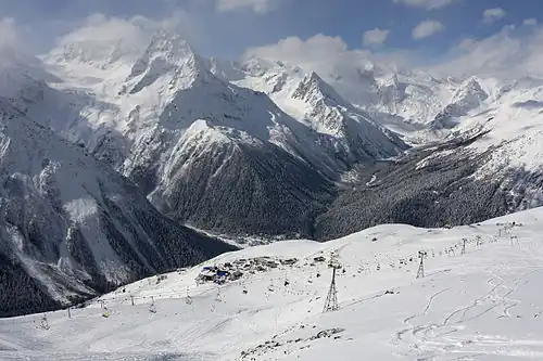 Vue d'une des pistes de ski