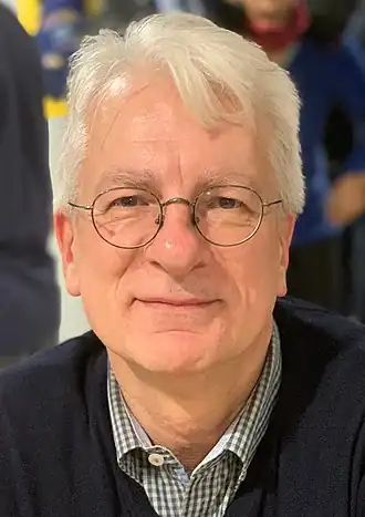 Dominique Bourg, tête de liste.