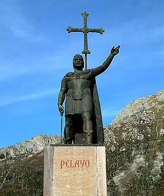 La statue de Pelayo à Covadonga.
