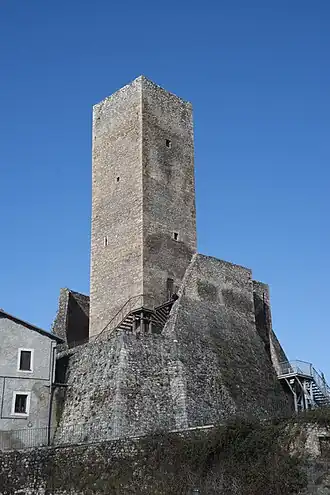 Image illustrative de l’article Tour d'Introdacqua