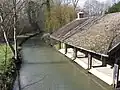 Le lavoir sur l'Orvanne.