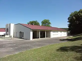 École maternelle du groupe scolaire Pierre Fortin.