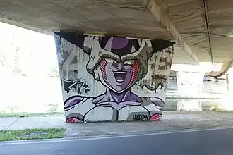 Graffiti de Freezer dans sa première forme près du canal de l'Ourcq, en France.