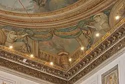 Dubarry : décor peint.