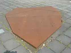 Metrical (Romanesque) Construction in 5 Masses and 2 Scales (1973/1991), Duisburg