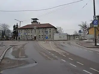 Croisement des rues Vana-Lõuna tänav et Vineeri tänav.