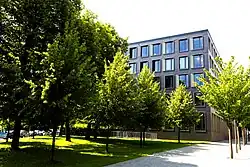 EU Business School à Munich.