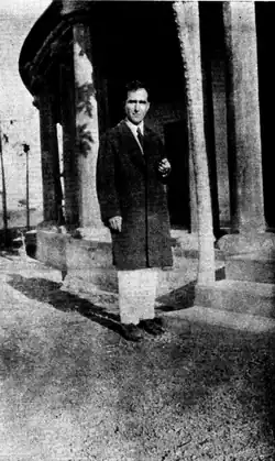 Ebrahim Pourdavoud&nbsp;(en) à Visva-Bharati en 1933