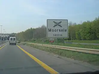 Panneau indiquant l'approche de l'échangeur