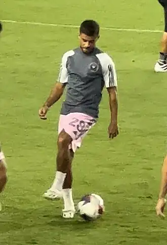 Image illustrative de l’article Edison Azcona