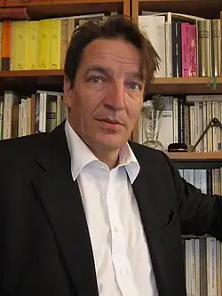 Description de cette image, également commentée ci-après