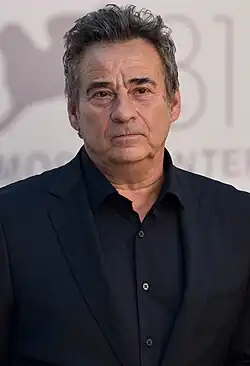 Description de cette image, également commentée ci-après