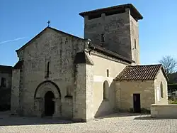 L'église Saint-Saturnin.