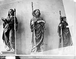 statues de saints,