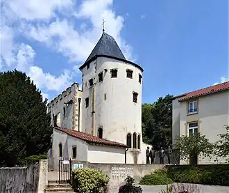 L'église fortifiée Saint-Quentin