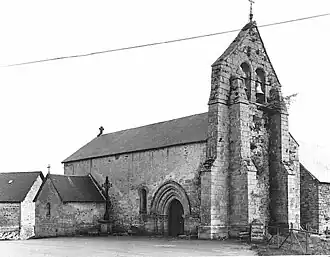 L'église Saint-Jean-Baptiste, Saint-Clair de Féniers (Creuse).