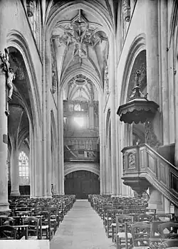 avec sa chaire, vue ancienne,